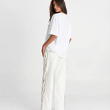 Oversized Artistic Graphic T-Shirt – Relaxed Fit Cotton Tee