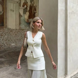 Women's Sleeveless V-Neck Knit Ves