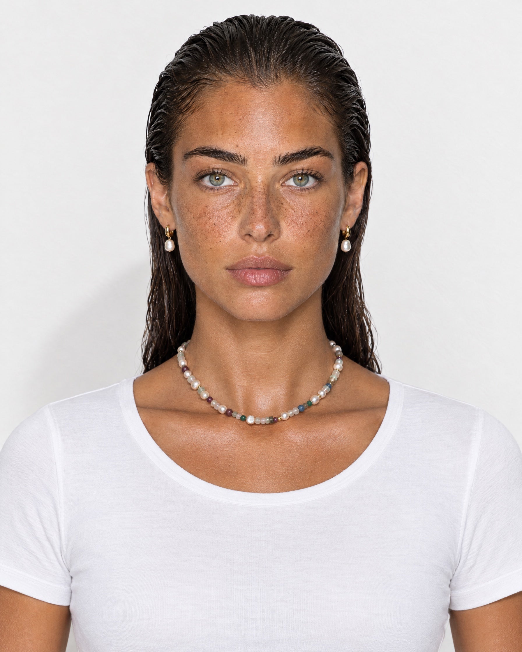 Beaded Necklace Faux Pearl and Colour Mix - Gold