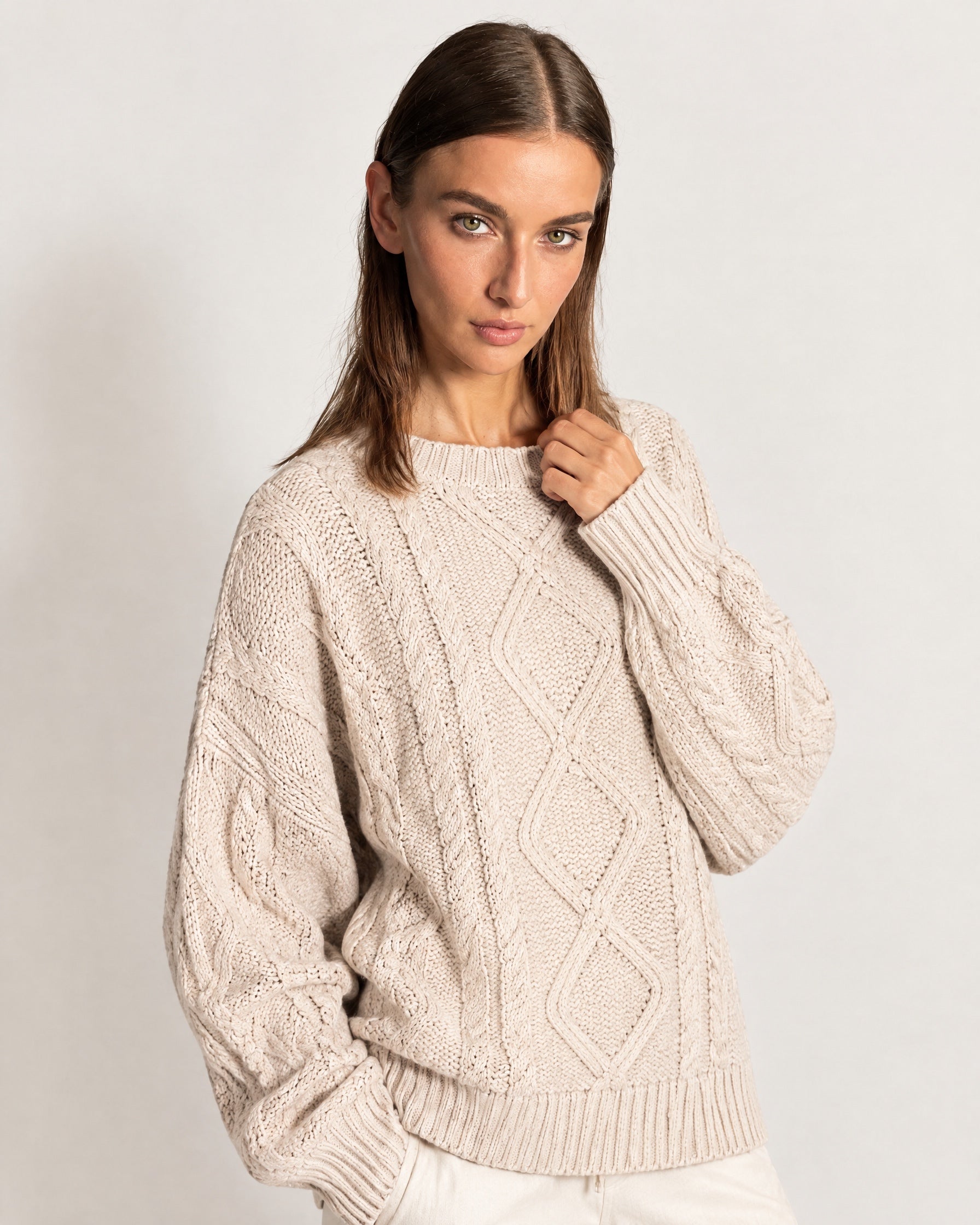 Beige Cable Knit Jumper Oversized Crew Neck Sweater with Diamond Pattern