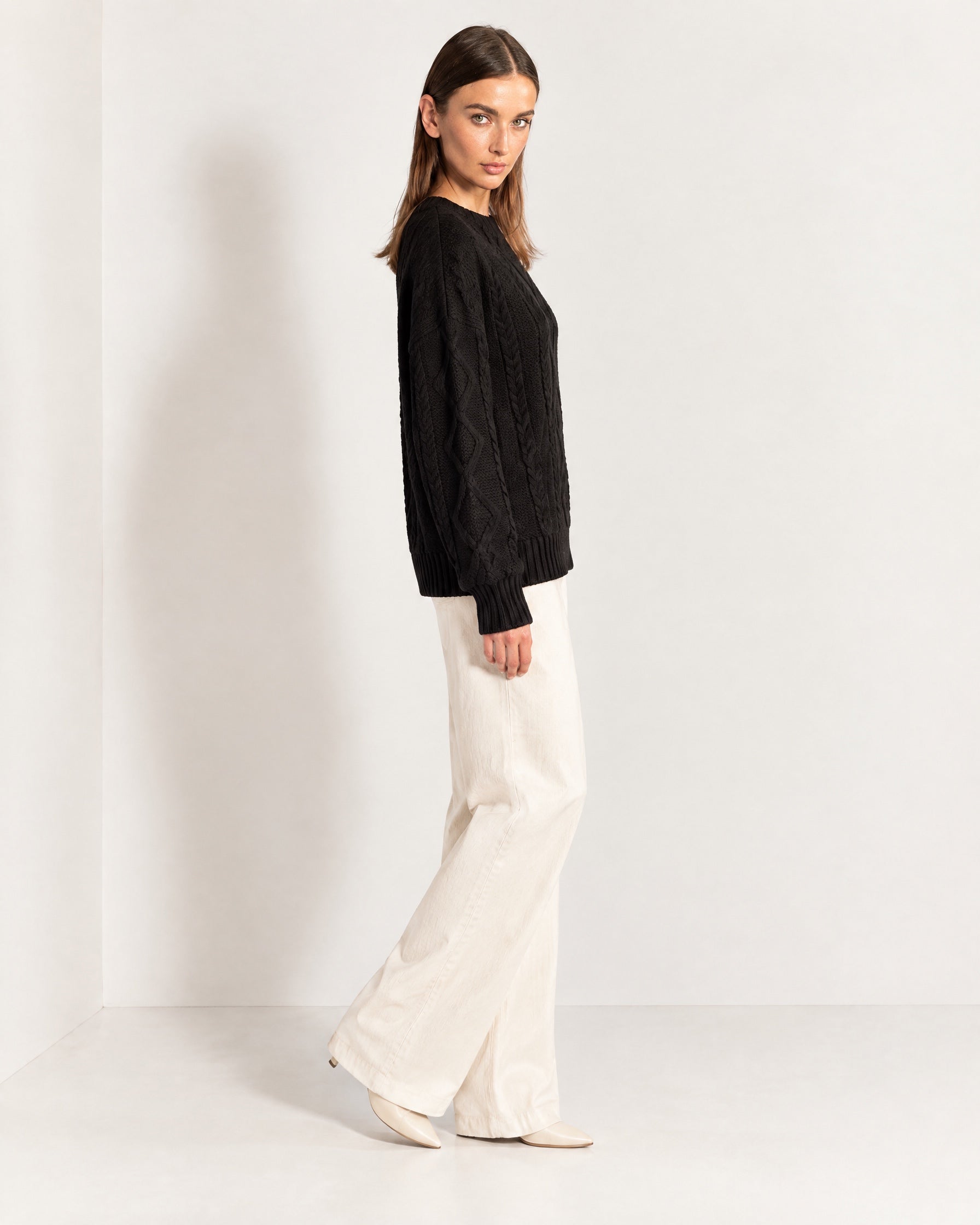 Black Cable Knit Jumper Oversized Crew Neck Sweater with Diamond Pattern