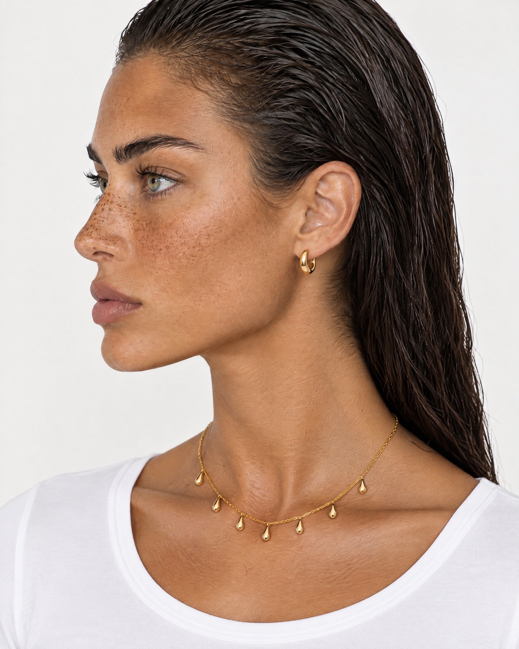 Charm Necklace Gold Tone Dainty Teardrop Drops