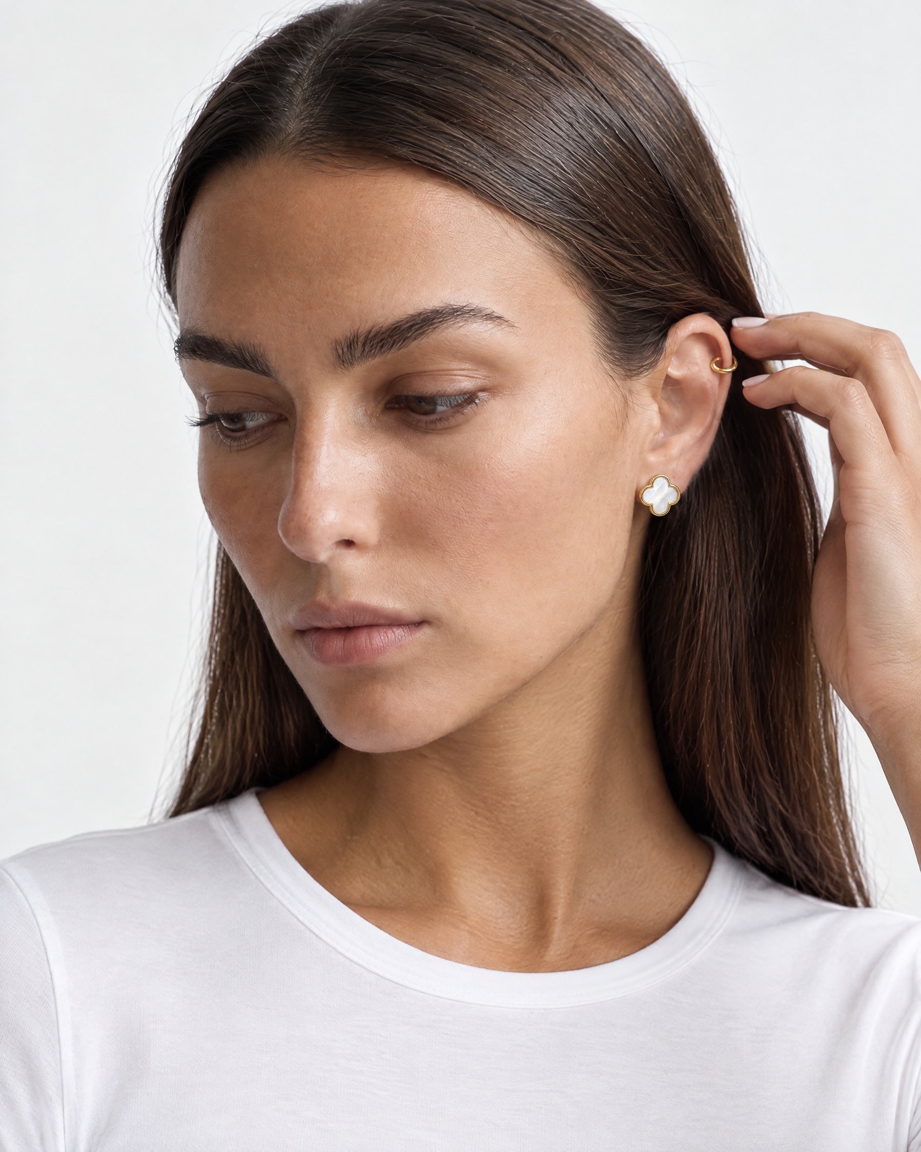 Clover Earrings Gold Tone Mother of Pearl