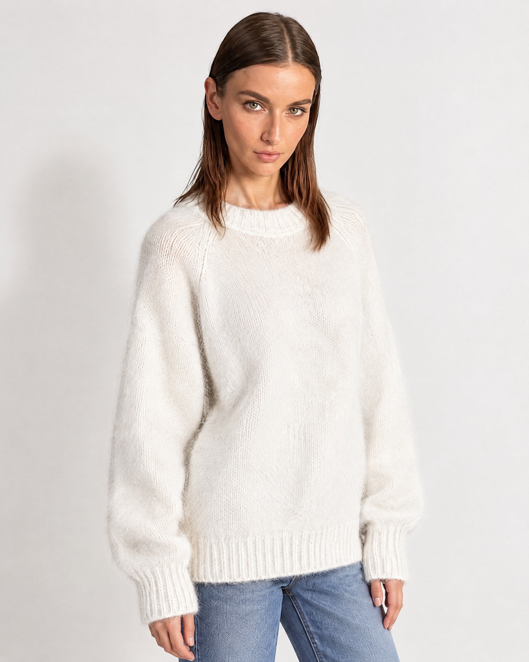 White Fluffy Jumper Oversized Soft Knit Sweater with Round Neck