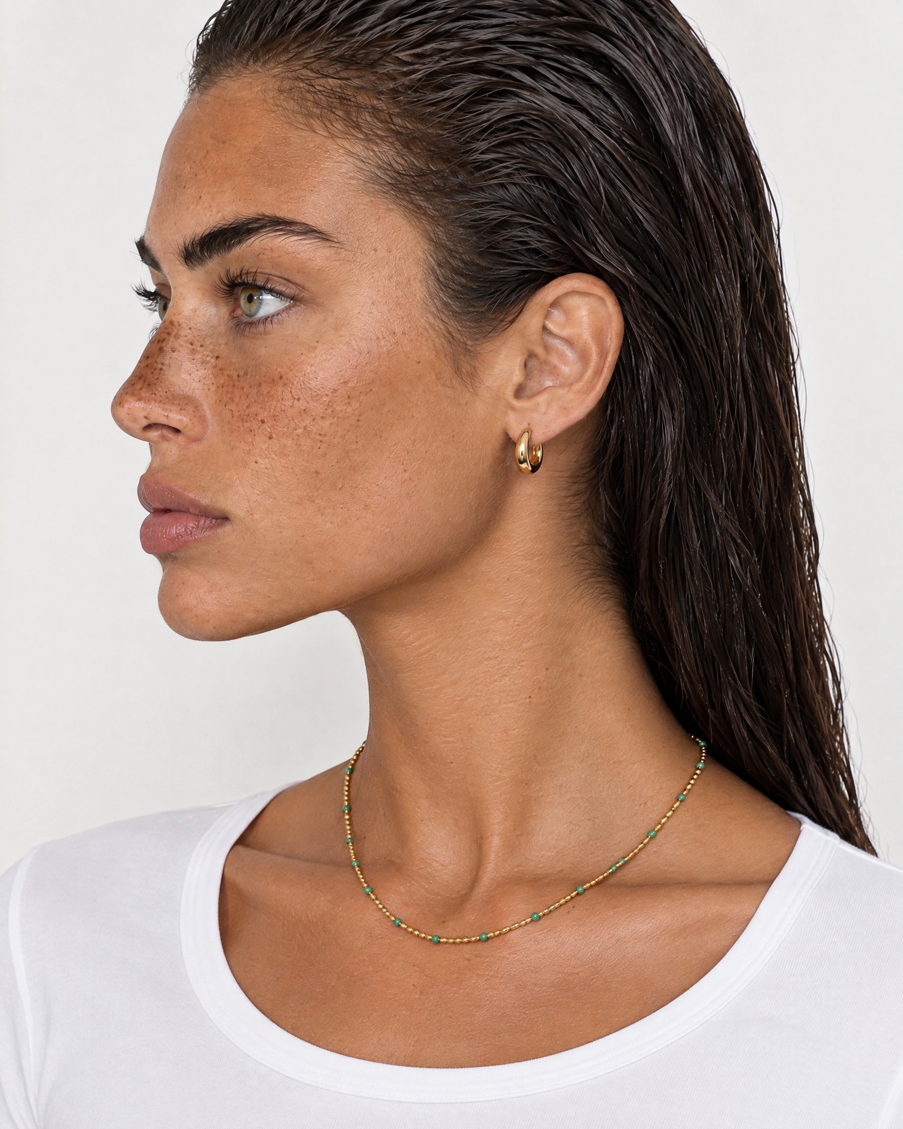 Beaded Chain Necklace Gold Tone Green Accent
