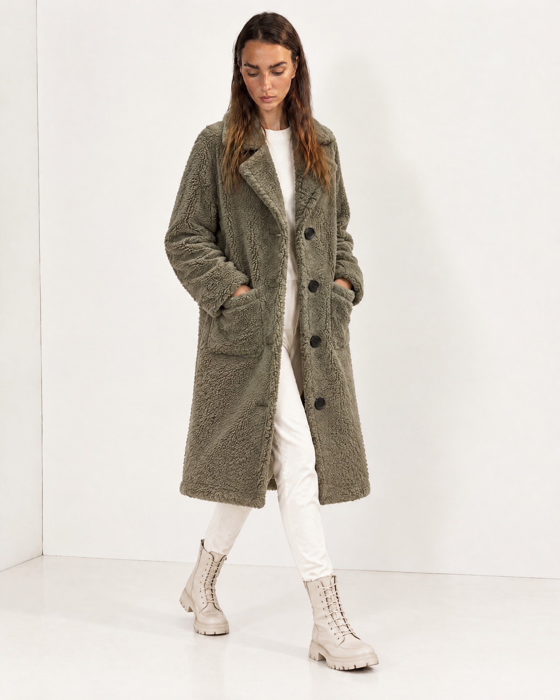 Khaki Faux Fur Coat Long Teddy Borg Coat with Notch Lapel and Button Front