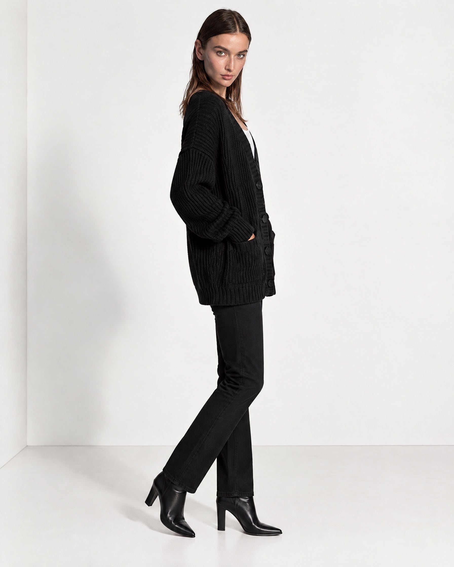 Black Oversized Cardigan Chunky Ribbed Knit with Buttons and Pockets