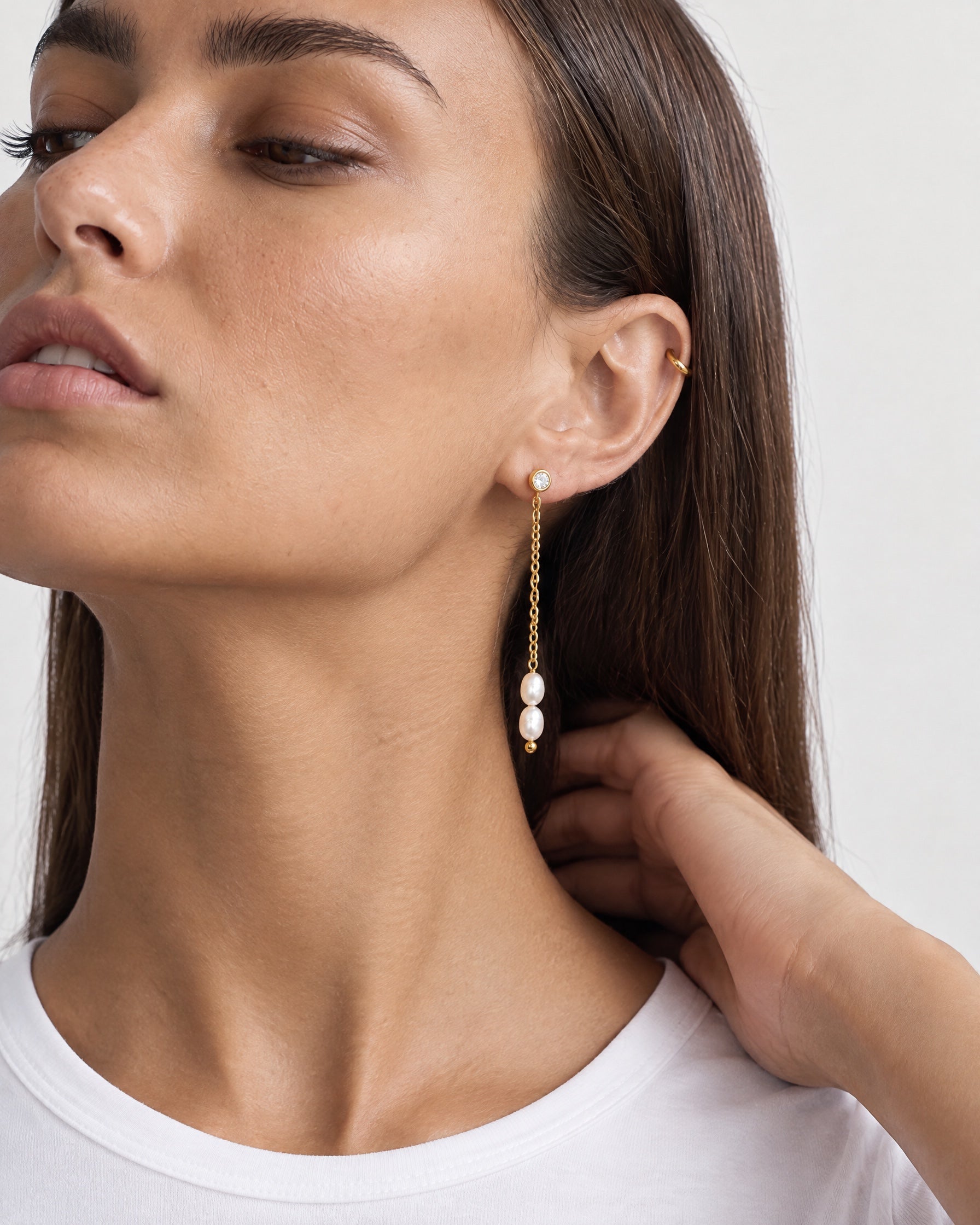 Faux Pearl Drop Earrings Gold Tone Chain