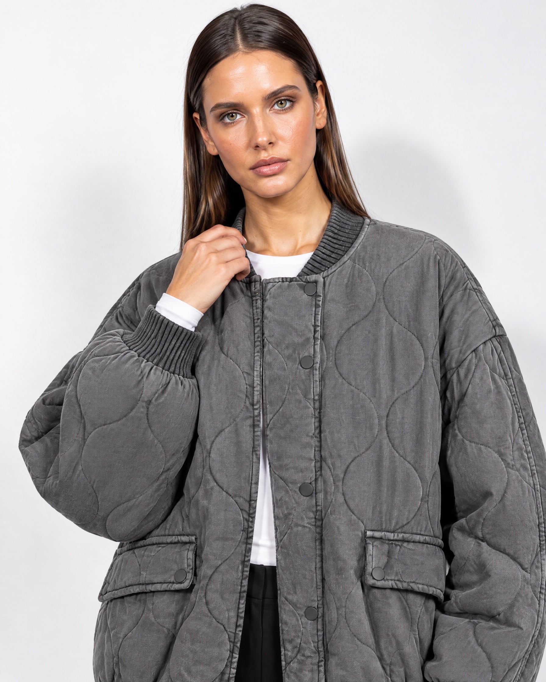 Grey Quilted Jacket Oversized Bomber Jacket with Ribbed Collar and Snap Front